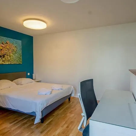 Apartment Cosy Smart And Modern Centre